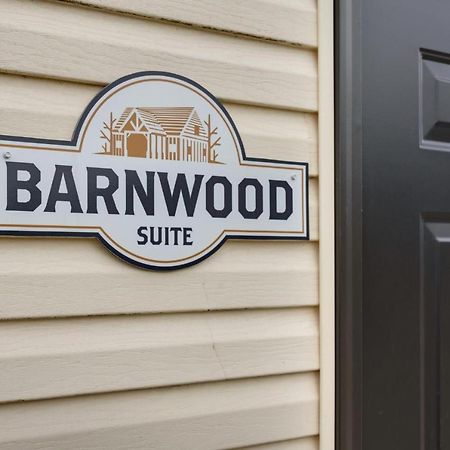 Barnwood Suite - Main Street Lodge In バーリン エクステリア 写真